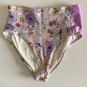 Beach Zip Pocket Bikini Bottoms